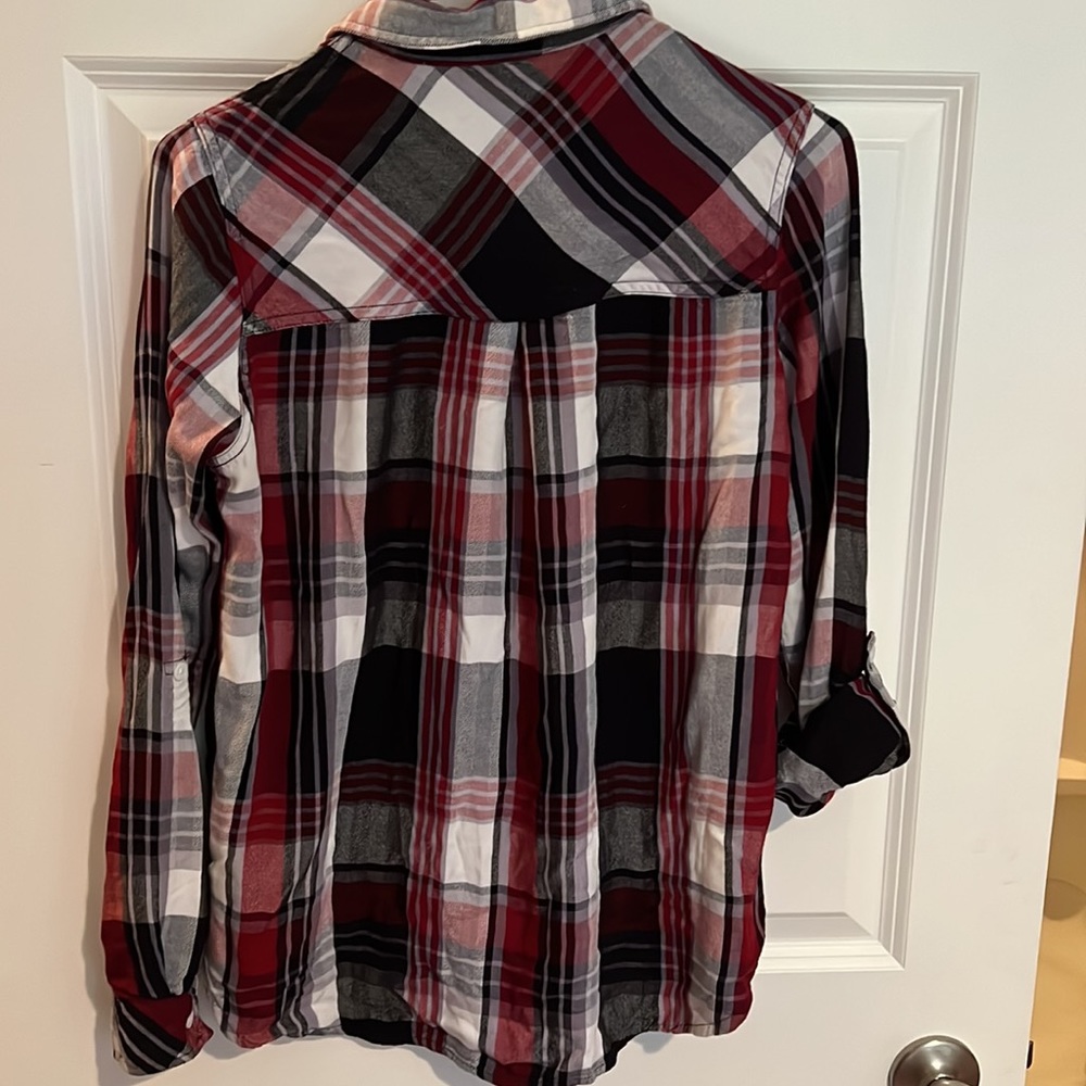 Button down shirt - Picture 7 of 8